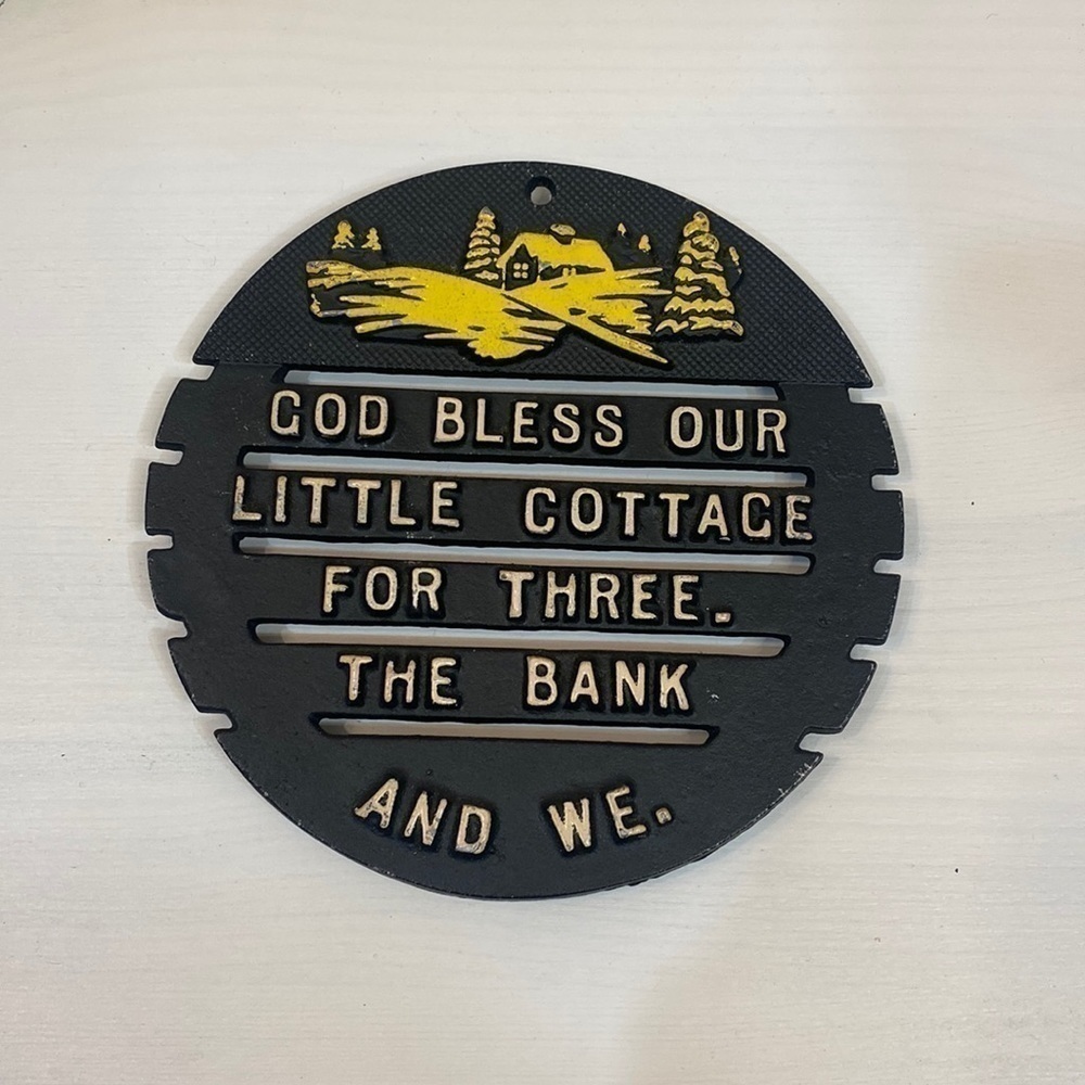 Funny Cottage Large Coaster / Wall Decor